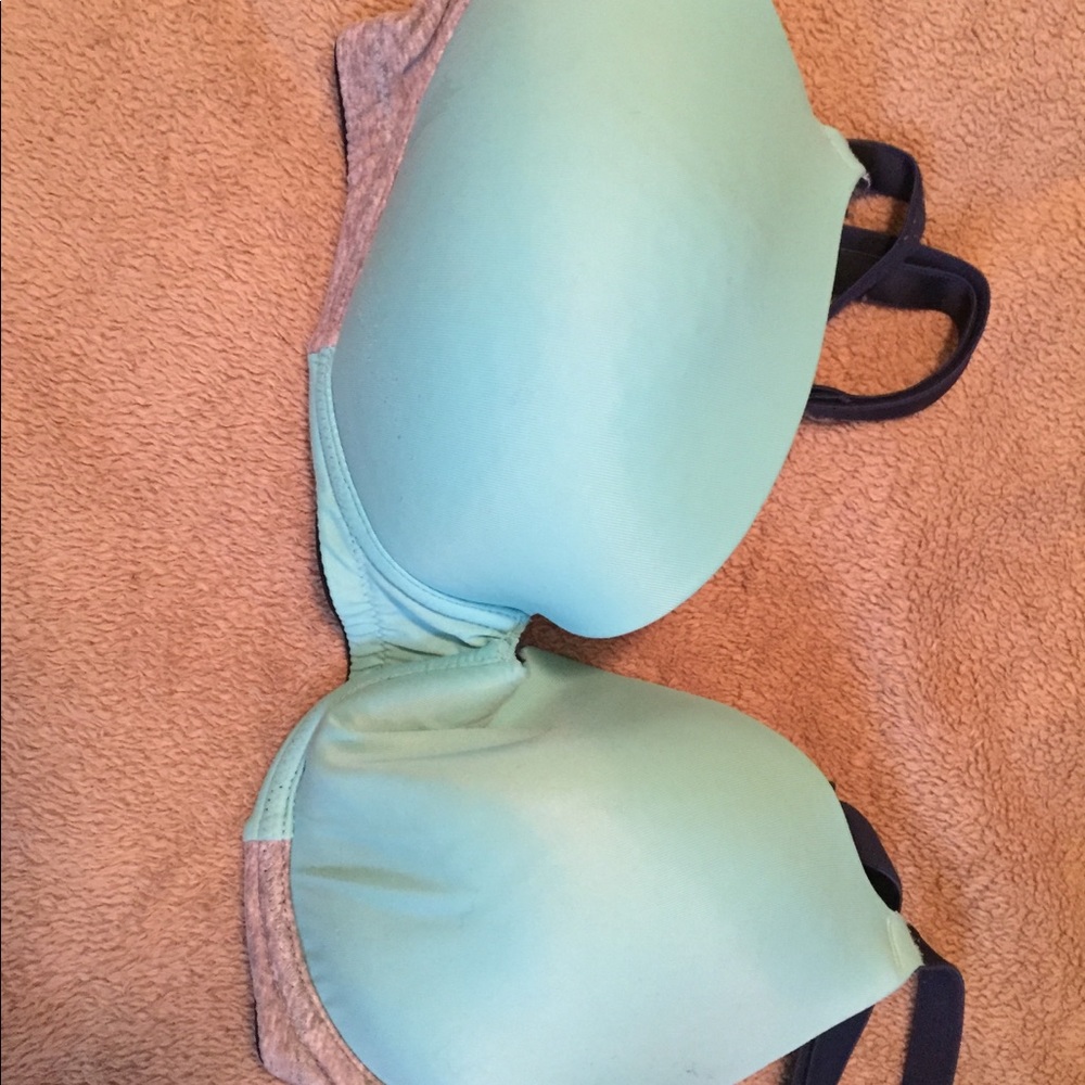 Pink Victoria’s Secret Bra